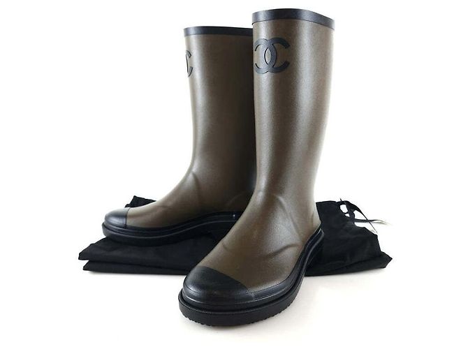 Chanel cc CC Rubber Rain Boots Multiple colors