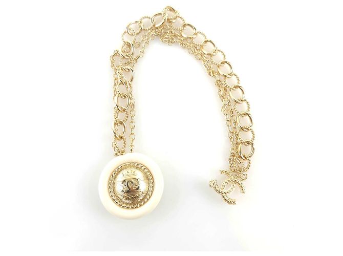 Chanel Broche de corrente com moedas CC Multicor