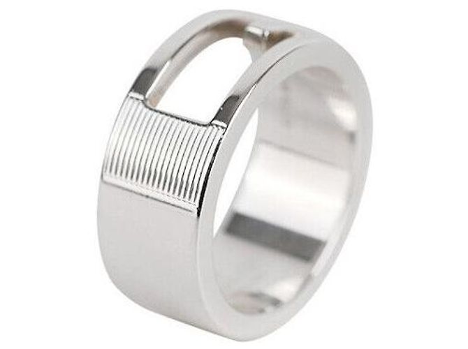 Gucci Silberring mit Logo Größe 