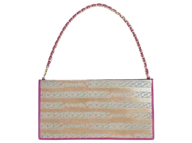 Chanel Bolsa de shearling com corrente Multicor