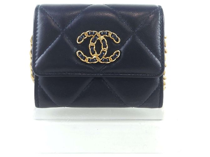 Chanel 19 Chanel Chain Wallet WOC Crossbody Bag Black