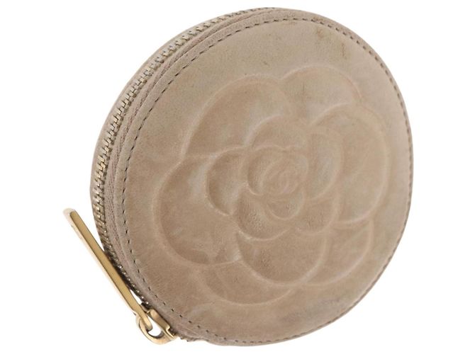 Monedero CHANEL de piel de cordero beige con CC dorado Auth bs33865