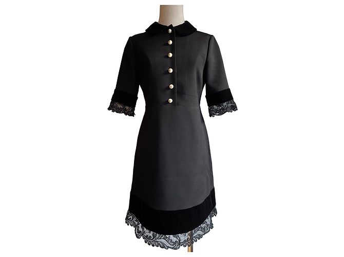 Vestido Gucci de seda preta Preto