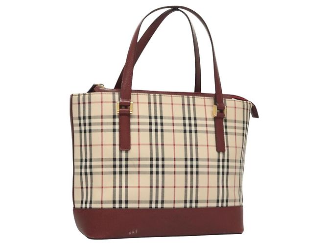 Burberry Nova Check
Tela Nova Check e pelle Beige