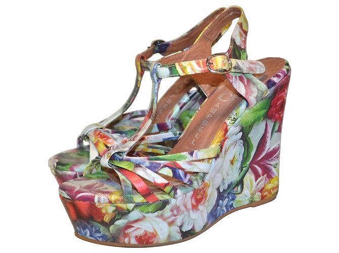 Jeffrey Campbell patterned wedges leatherette 38 IT Multiple colors