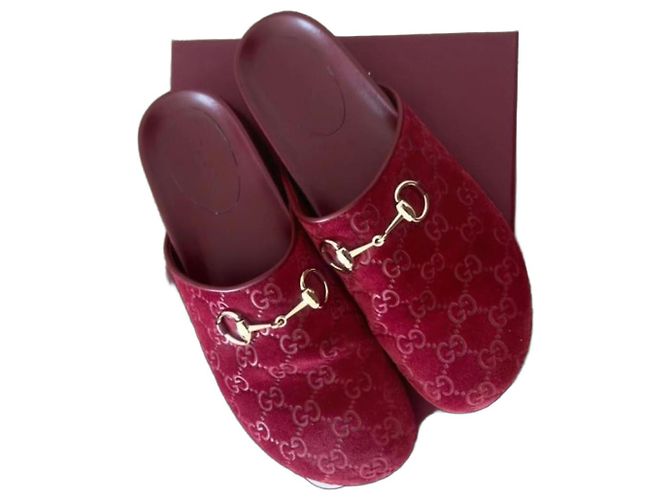Bordeaux Samt-Mules Gucci