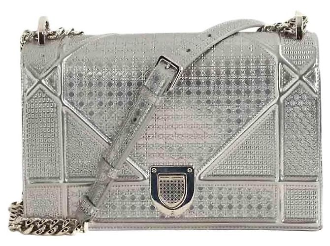 Bolsa de Ombro Diorama em Couro Prateado Prata