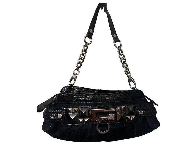 Guess black handbag adorned with studs