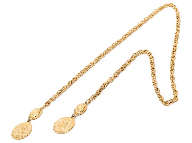 Collar envolvente de medallón dorado CC dorado de Chanel