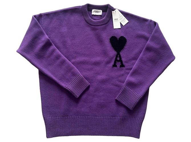 Autre Marque AMI Alexandre Mattiussi lila Pullover mit schwarzem Herzen
