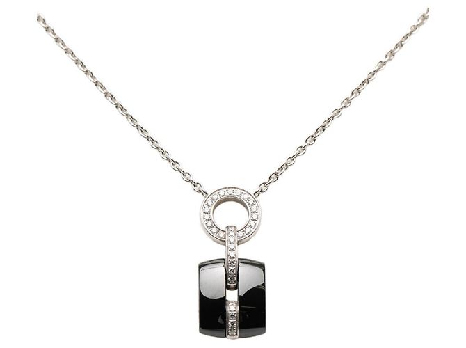 Collar Péndulo Ultra Chanel Negro Plata