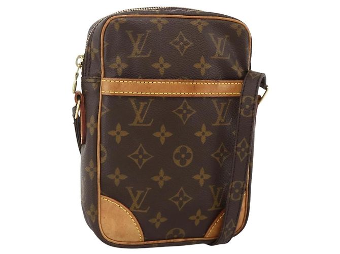 LOUIS VUITTON Monogram Danube Schultertasche M45266 LV Auth BA11594 Monogramm