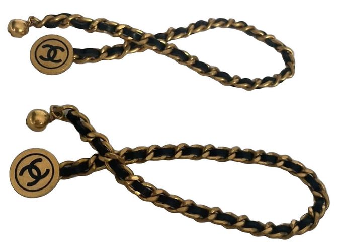 Gemelli Chanel in pelle nera e metallo dorato Nero Gold hardware