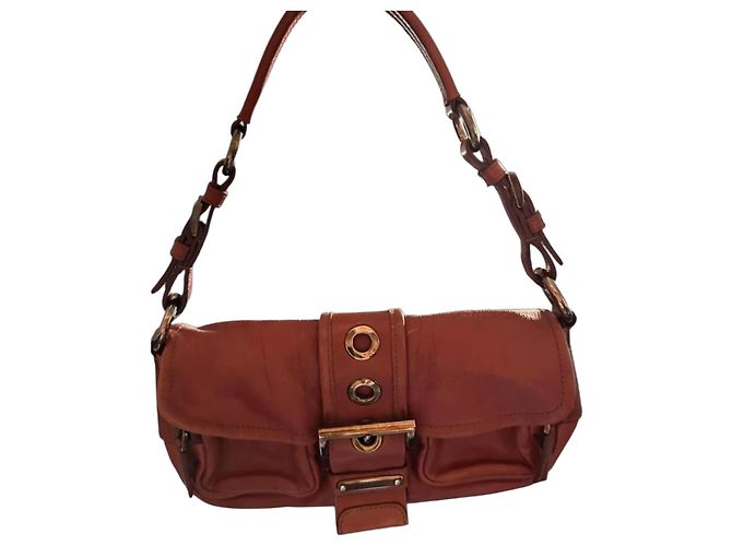 Sac baguette Prada en cuir prune Violet