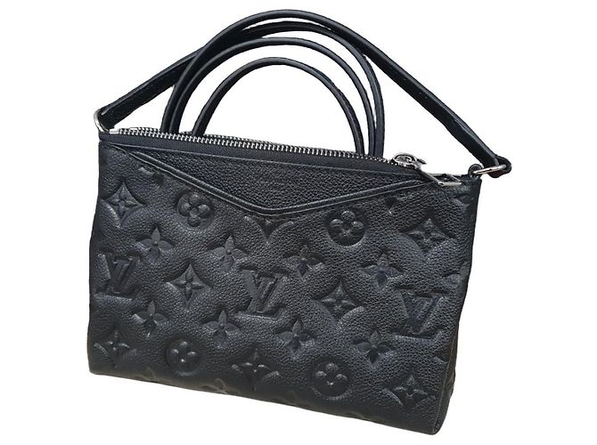 Louis Vuitton Pallas BB Empreinte Leder Schwarz