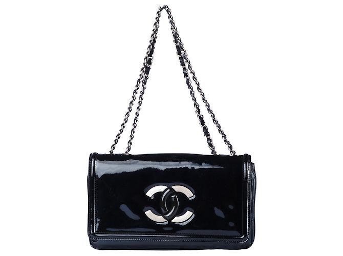 Borsa a flap in vernice Chanel Nero