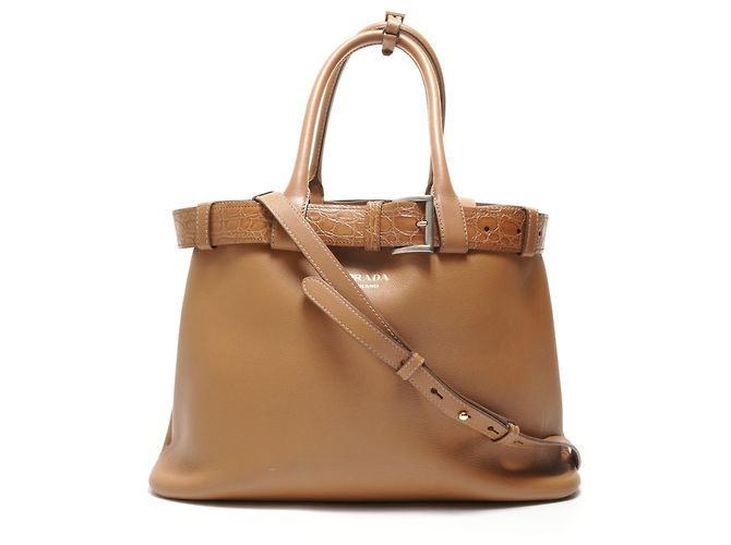 Bolsa de couro marrom Prada