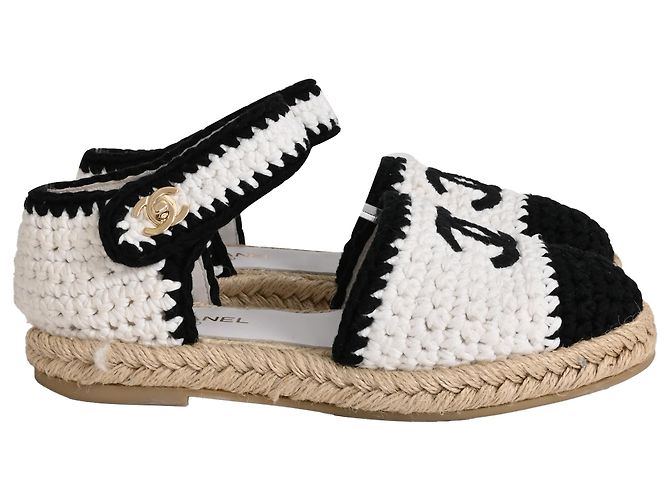 Timeless Espadrilles de algodón blanco con tira trenzada de Chanel