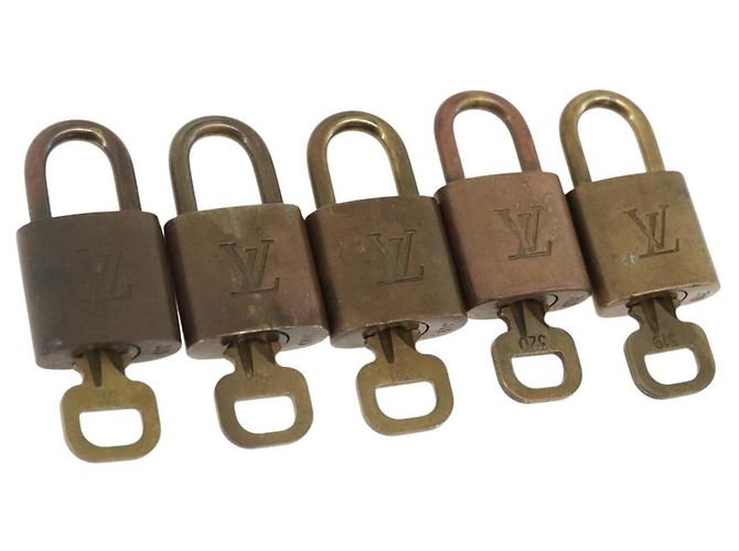 LOUIS VUITTON Padlock 5 Set Padlock metal Gold LV Auth 173285 Golden