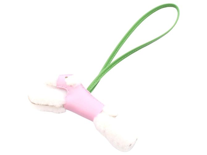 Hermès Pingente Charm Buddy Hermes Rosa