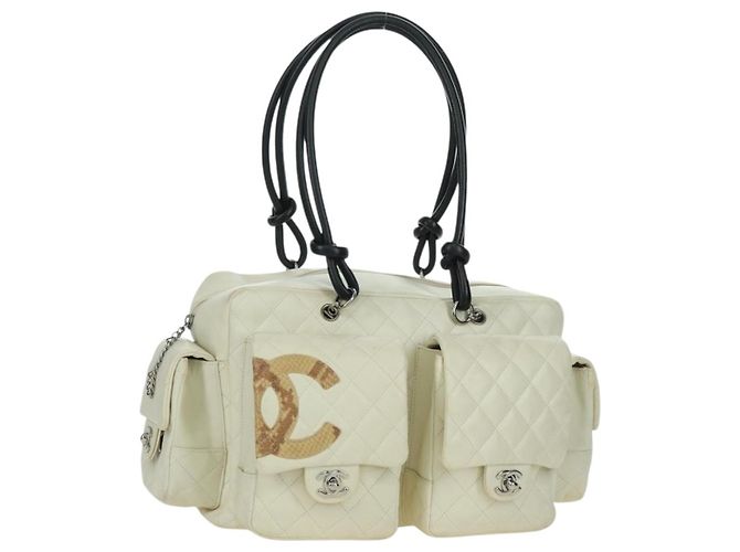 CHANEL Bolsa de mão matelassé da linha Cambon em couro branco prateado CC Auth ARZ785SAM Prata