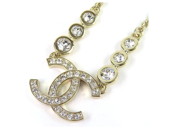 Collana a catena con strass Coco Mark B25S di Chanel D'oro