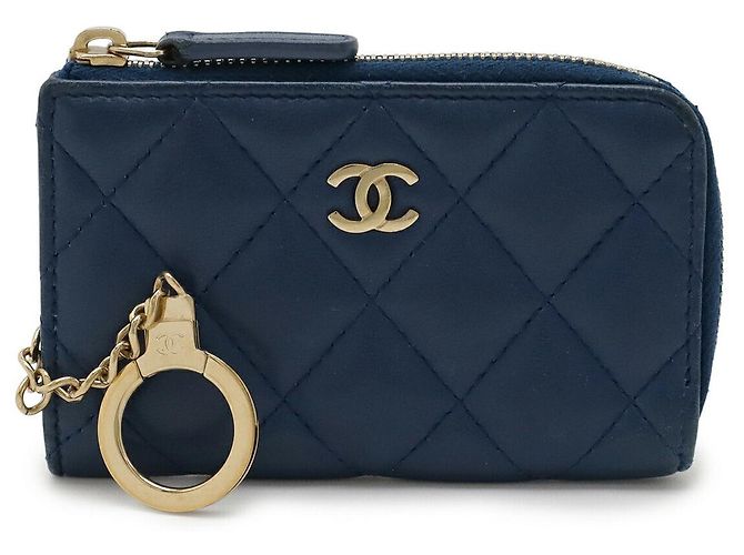Monedero de piel de cordero acolchado Chanel Azul
