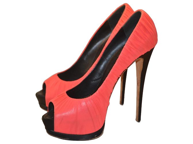 Giuseppe Zanotti Red Open Toe Heels Size 39 IT Black