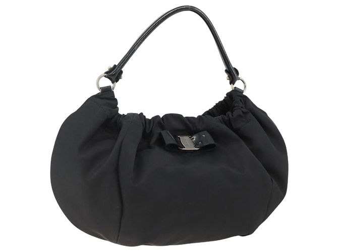 Borsa a mano Vala in nylon nero e argento di Salvatore Ferragamo Auth gh1920