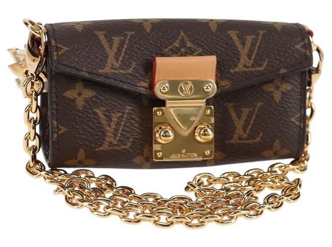 LOUIS VUITTON Pouch Bitsy Monogram M00991 LV Auth 136651SAM Monograma
