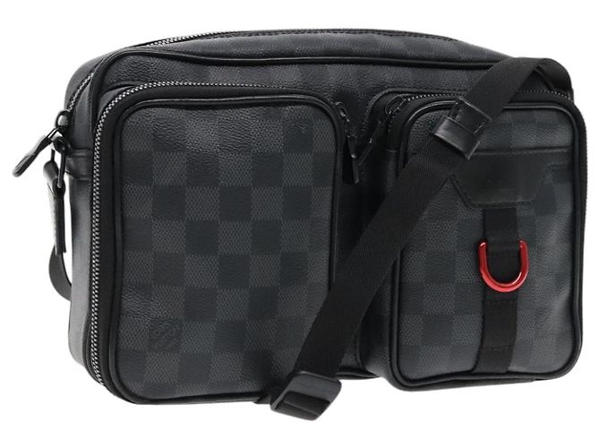 LOUIS VUITTON Bolsa de Ombro Utility Messenger Damier Grafitte M40280 Auth 94640SM Damier ebene