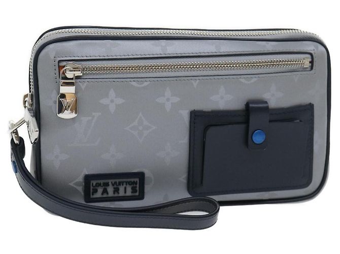 LOUIS VUITTON Bolsa Clutch Satellite Alpha Monograma Prata M44171 LV Auth 29977SAV