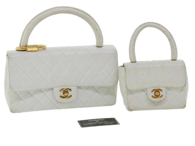 CHANEL Bolsa de Ombro Matelassé Par em Couro de Corde Branco CC Auth 32416SAM