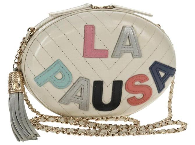 CHANEL Bolsa de Ombro em Couro V stitch com Corrente Branco Ouro CC Auth 146360SM Dourado