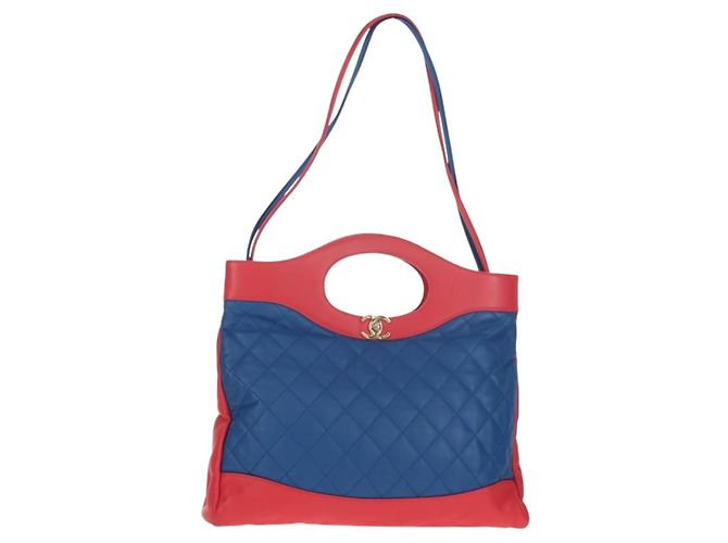 CHANEL Bolsa Matelassé em Couro de Cordeiro 2way Azul Ouro CC Auth BA7491SAM Dourado