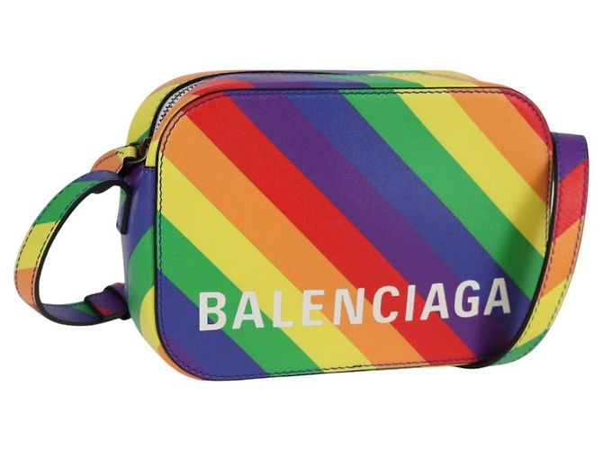 Balenciaga Bolsa de ombro XS Camera em couro Rainbow 558171 Auth 120939SAM