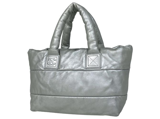 Chanel Coco Cocoon Tote Bag in Silber