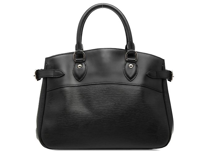 Louis Vuitton Passy PM aus schwarzem Epi