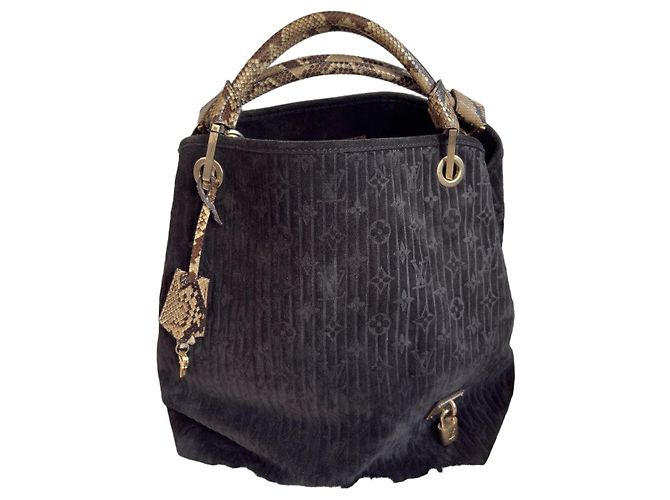 Whisper Louis Vuitton Sussurrare Nero