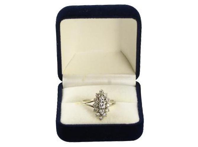 Autre Marque Anello in oro e platino