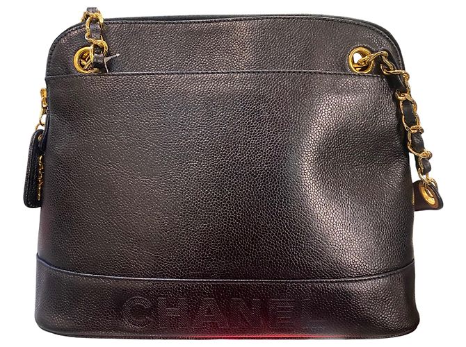 1996 Chanel handbag in black grained leather