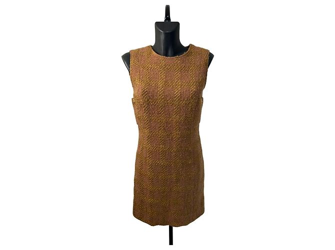 Abito Chanel Tailleur in marrone con Gripoix (FW 1996/1997)