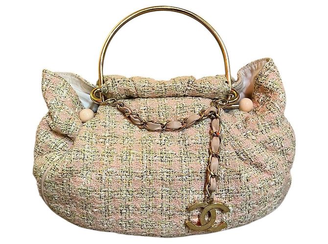 Bolsa de tweed Chanel rosa e verde 2005
