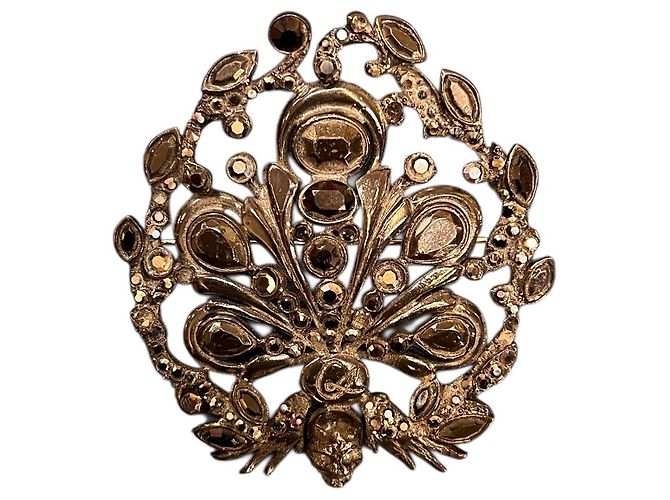 Christian Lacroix Brosche