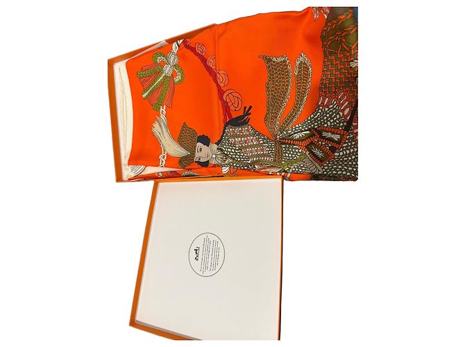 Lenço Hermès de seda laranja padrão equestre 90x90 Multicor