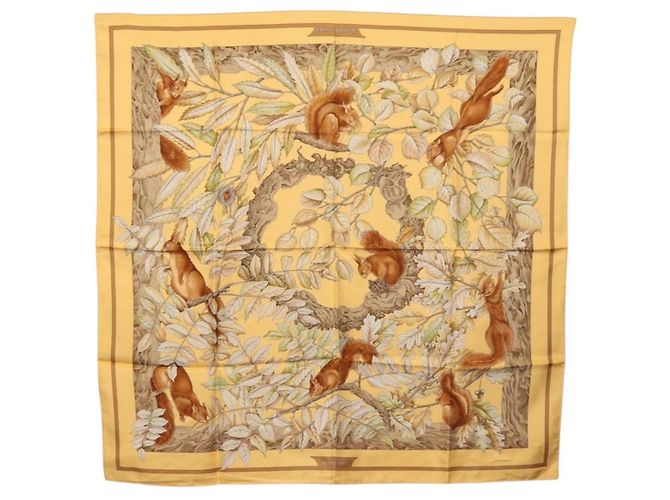 Hermès Foulard HERMES Carre 90 ""CASSE NOISETTE"" Seta Gialla Auth 174180A Giallo