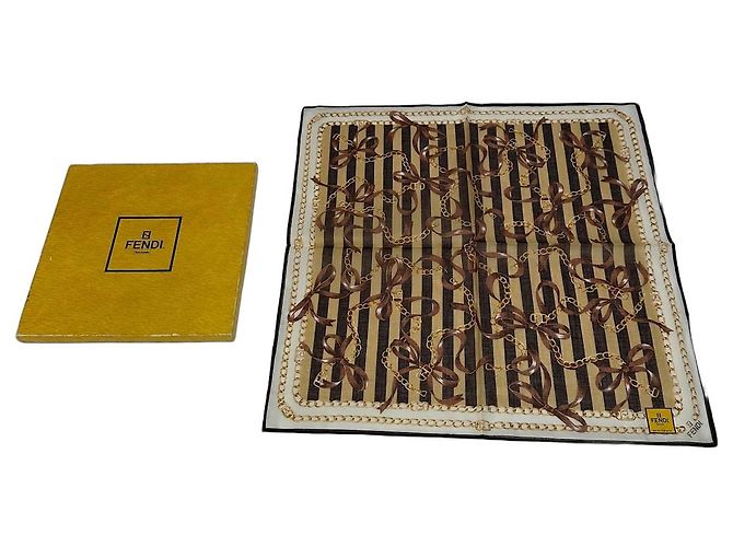 Sciarpa Barocca Vintage Fendi Marrone