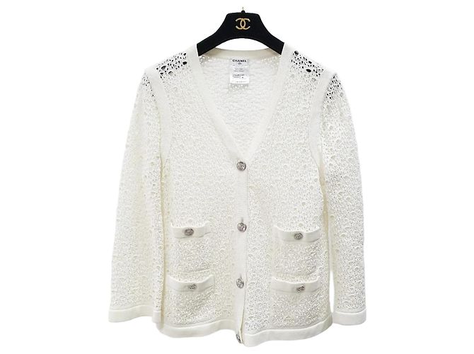 Chanel Weißer Häkelbaumwoll-Cardigan mit Knöpfen Größe 44 Gebraucht