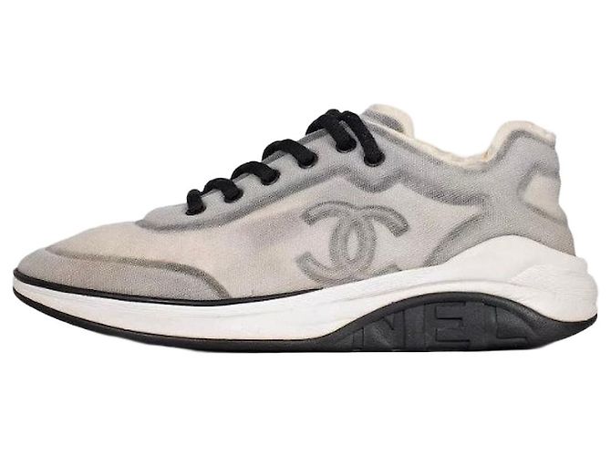 Chanel Graue Mesh-Textil-Sneaker - Größe 39 gebraucht