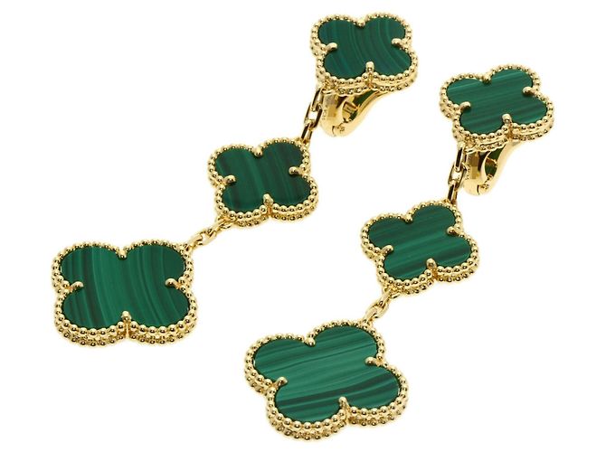 Orecchini Malachite 3 Motivi Magic Alhambra di Van Cleef & Arpels